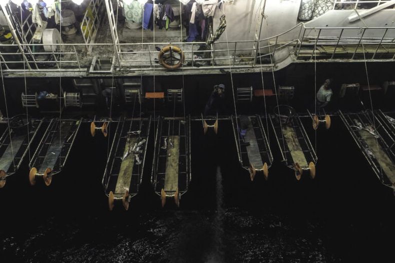 190130 OM SA The_Ocean_Star_No101_fishing_for_squid vlcsnap 00011 2 768x512 1.jpg