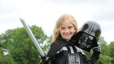 El Desconcierto | darth vader girl.jpg