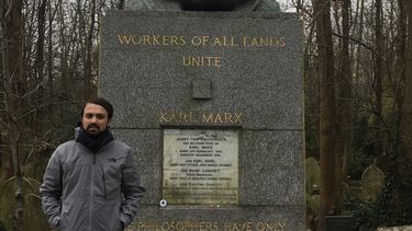 El Desconcierto | Sharp y Marx.jpeg