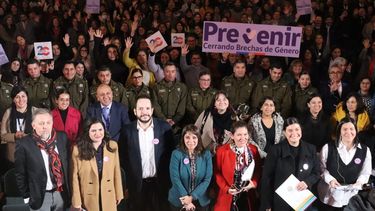 Ejecutivo capacitará a 100 mil funcionarios para formar garantes en equidad de género