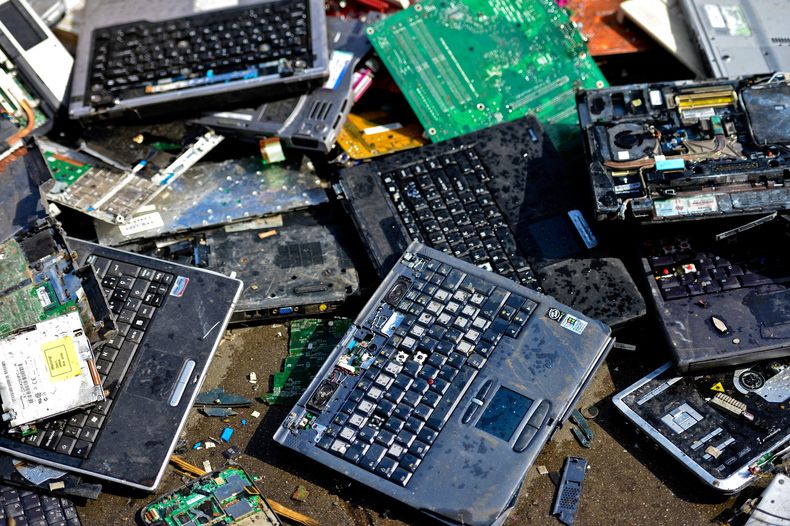 device recycling scaled 1.jpg