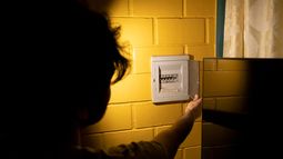 Serán 12 las comunas afectadas por los cortes de luz en Santiago - Agencia Uno Serán 12 las comunas afectadas por los cortes de luz en Santiago - Agencia Uno