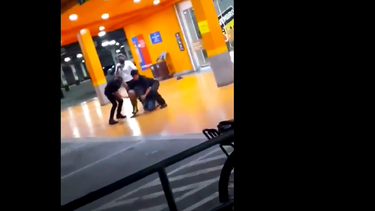Afrodescendiente muere en Brasil tras recibir golpiza de guardas de un supermercado