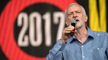 Jeremy Corbyn desató la locura con discurso en Glastonbury: Comprendamos que otro mundo es posible
