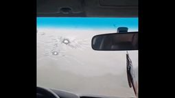 Acusan atentado: Evo Morales recibe 14 balazos en auto en movimiento en que viajaba de copiloto