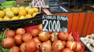 La inflación fluctúa en Latinoamérica: Chile y México comienzan a vencerla y Argentina sucumbe a la crisis