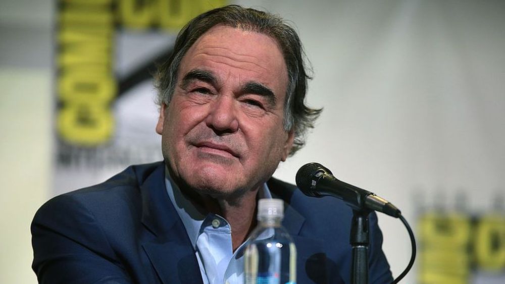 Actriz acusa a Oliver Stone de acoso sexual durante casting: Fue humillante y horrible