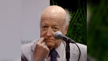 “He sido fiel a la literatura, más que a las mujeres”: En el día de su fallecimiento, Jorge Edwards en 4 frases