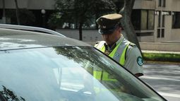 Por manejar auto con encargo por robo y patente falsificada fue condenado a 5 años de cárcel