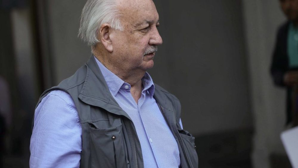 Teillier responde a “lista del indulto” de Girardi: “La lista del PPD será la de SQM”