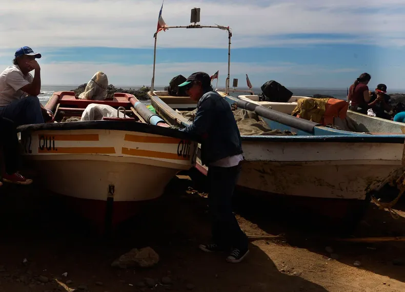 26044 caleta pescadores artesanales.webp