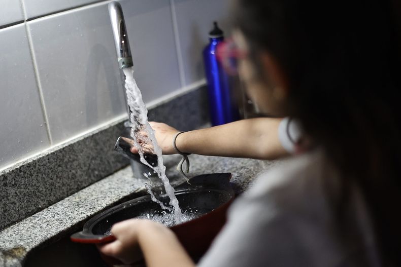 Agua potable scaled.jpg