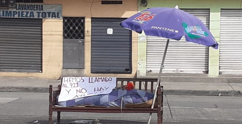 PLAZAECUADOR.jpg