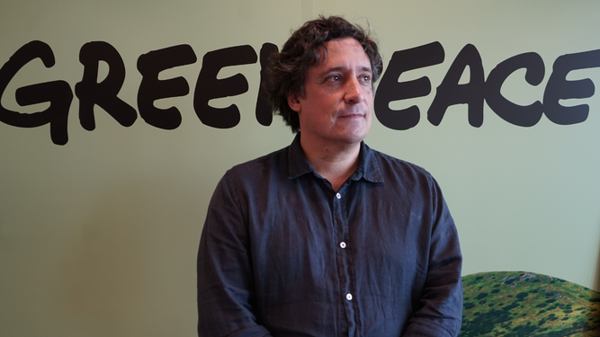 Matías Asún, director de Greenpeace: El mundo ambiental no se gana la vida deteniendo proyectos