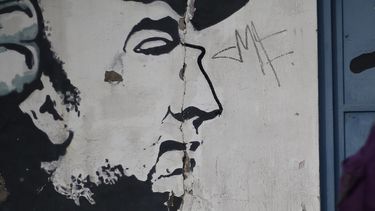 Pablo Neruda: 100 años cumple su poemario más popular, romántico y controvertido
