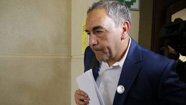 Senador Espinoza (PS) reitera defensa de exseremi: “Es una falsedad absoluta de Jackson”