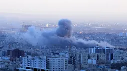 Israel lanza una nueva oleada de bombardeos contra objetivos del régimen en Teherán