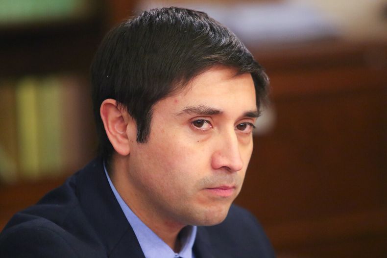 20248 a uno 1584175.jpg