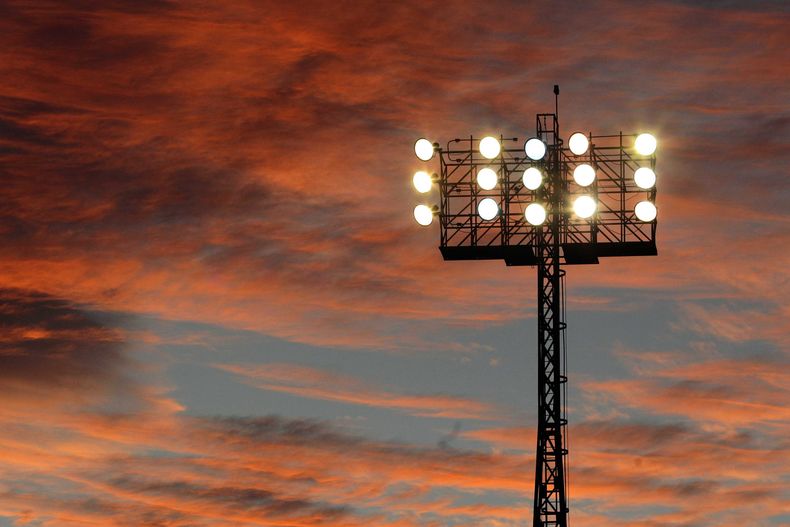 Luces contaminacion scaled.jpg