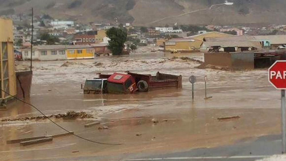 Imágenes del aluvión del año 2015, el cual podría repetirse desde este martes - Agencia Uno