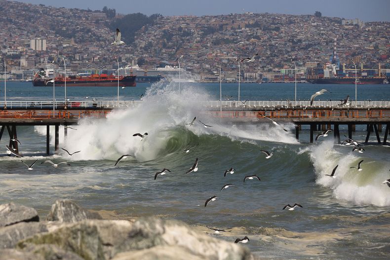 Evento de marejadas comienza este sábado en las costas de Chile - Agencia Uno