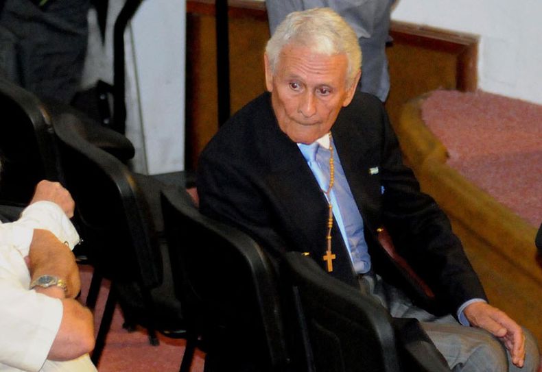 miguel etchecolatz represor condenado a prision perpetua.jpg