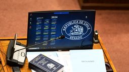 Prohíbe a universidades no dejar dar pruebas ni titularse por deudas: Avanza proyecto de ley