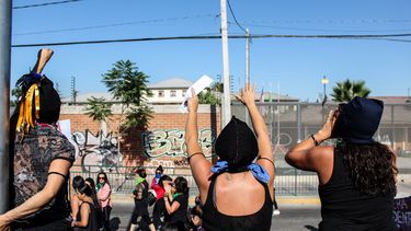 VIDEO| El acto feminista en las afueras de la Cárcel de San Joaquín en el Día de las Mujeres