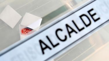 Baja participación y críticas al Servel por poca información marcan jornada de elecciones primarias