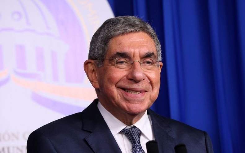 oscar arias.jpg
