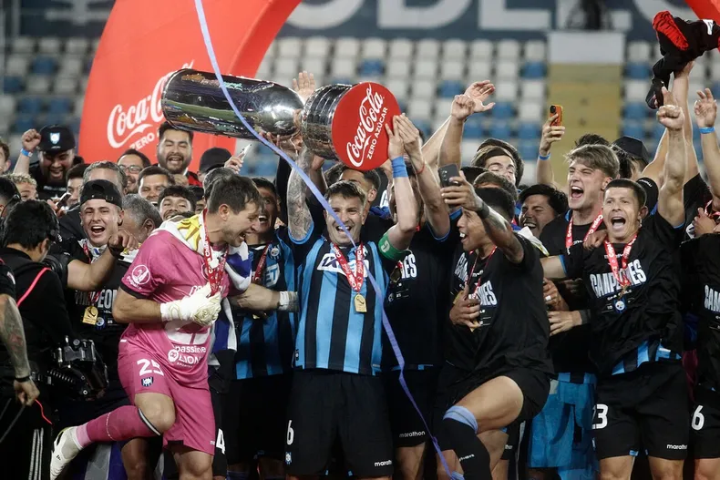 27206 a uno 1706261.webp