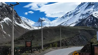 Cuatro glaciares inestables en el Cajón del Maipo amenazan poblados turísticos como Lo Valdés o Baños Morales