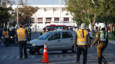 Restricción vehicular en Santiago hoy lunes 30 de junio: Patentes con prohibición de circular hasta las 21:00 horas