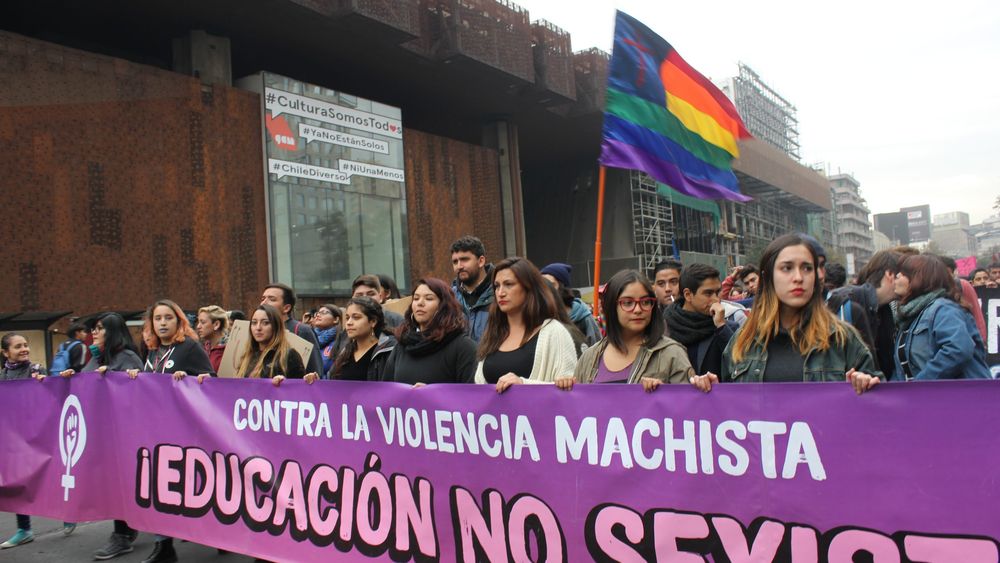 Escuelas mixtas: Necesarias, pero insuficientes