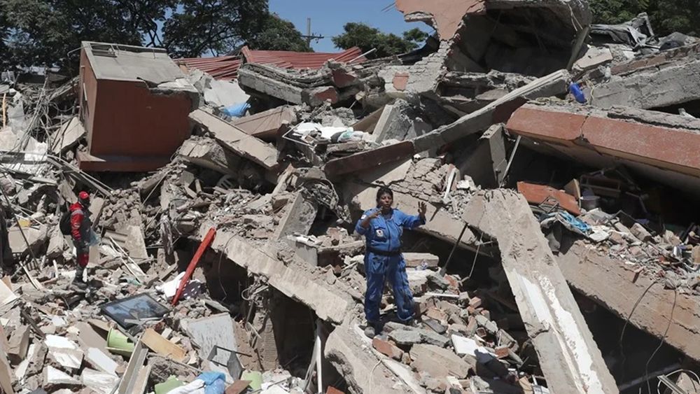 Mucha destrucción en Colombia tras fuerte terremoto - Agencia EFE
