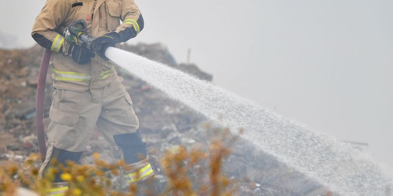 Corte de Apelaciones anuló expulsión de bombero de Maipú por vulneración al debido proceso / Agencia Uno