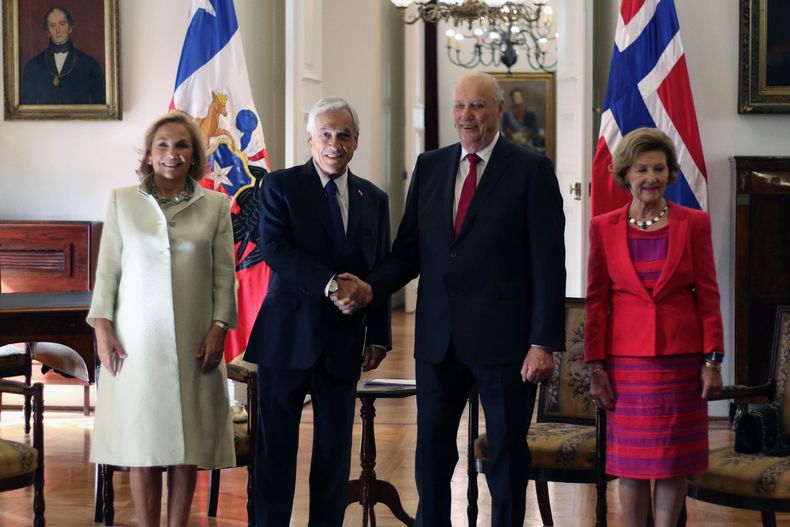 A_UNO_1057416 scaled.jpg