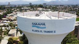 Fugas de agua en Maipú: Alcalde Vodanovic logra contrato para reparaciones de SMAPA