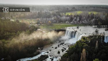 El Desconcierto | 6701 imagen aerea del salto del laja.jpg