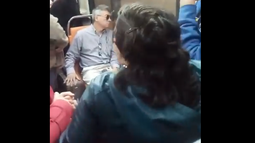 VIDEO| Increpan al ministro del Trabajo mientras realizaba actividad en el Metro