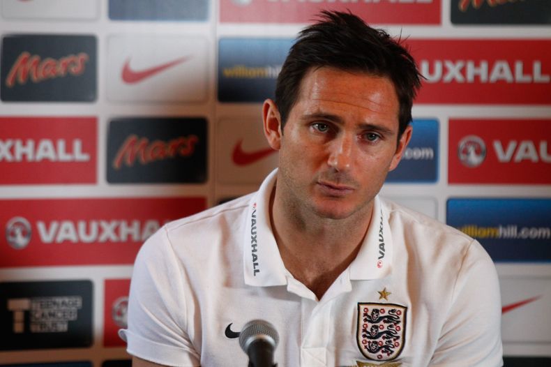 Frank Lampard y Roy Hodgson 15 scaled.jpg