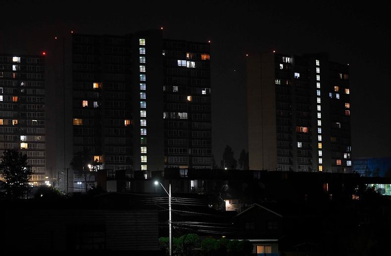 Cortes de luz en Santiago imagen referencial.jpg