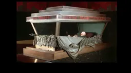 Momia de Lenin será sometida a labores de preservación por lo que su mausoleo en Moscú será cerrado por dos meses