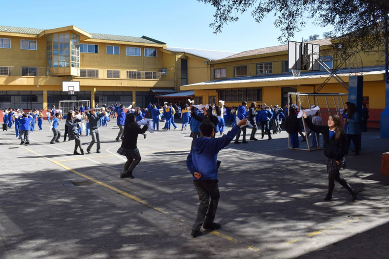 alcalde de chillan ordena cierre de colegio por patente municipal impaga corte lo rechazo.png