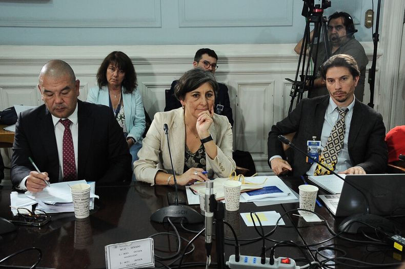 8246 superintendente victor torres y ximena aguilera.jpg