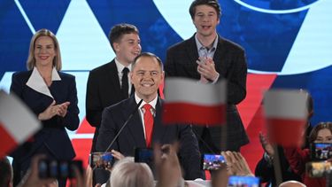 Xi Jinping felicita al “euroscéptico” nuevo presidente polaco mientras la UE se inquieta por avance “ultraconservador”