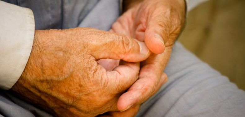 la araucania es la tercera region del pais con mas denuncias por maltrato a adultos mayores.jpg