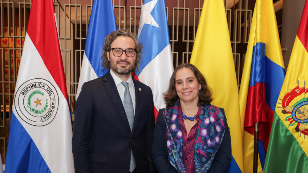 Canciller argentino dice que abordó con Urrejola caso de supuestos vuelos sin permiso