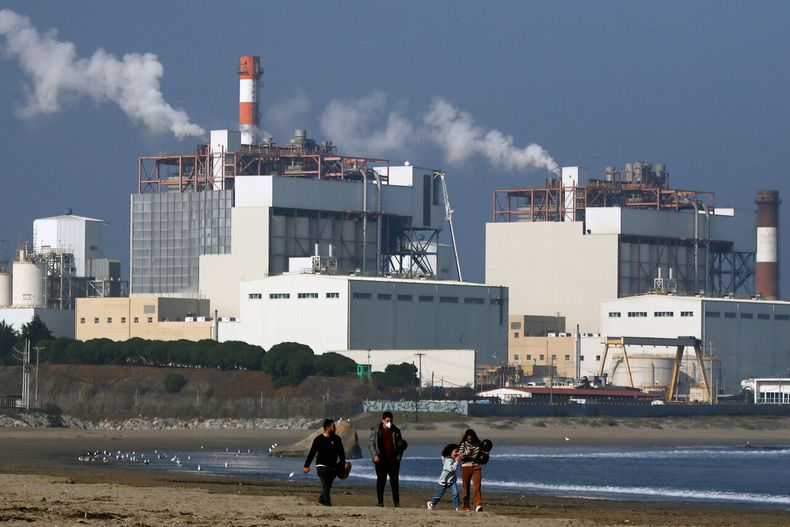 Alertan retrasos ambientales en mega reforma, que incentivan proyectos contaminantes.&nbsp;