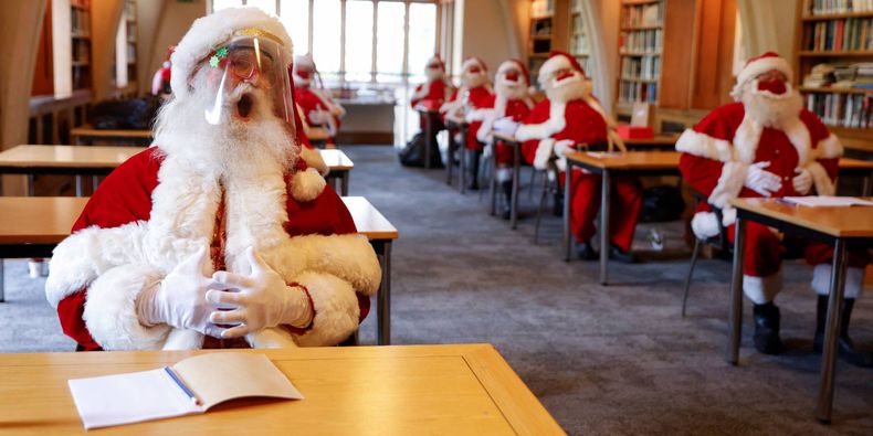 Santa Claus coronavirus.jpg